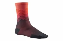 MAVIC Socquettes Hautes COSMIC GRAPHIC 9 MAVIC Socquettes Hautes COSMIC GRAPHIC -Chaussures vélo route homme Soldes mavic socquettes hautes cosmic graphic fiery 3